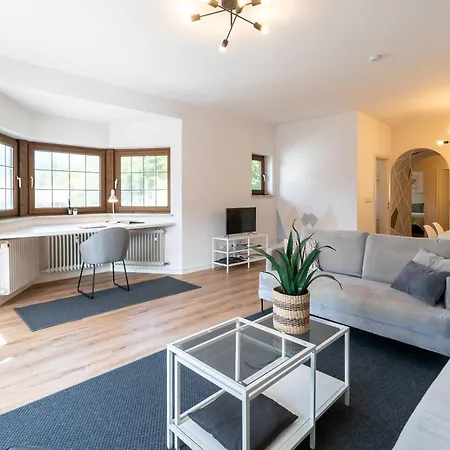 3-zimmer-rueckzugsort Mit Panoramabalkon In Bestlage شقة *