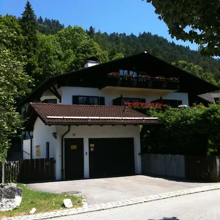 3-zimmer-rueckzugsort Mit Panoramabalkon In Bestlage Apartment Garmisch-Partenkirchen