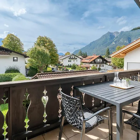 Apartamento 3-zimmer-rückzugsort Mit Panoramabalkon In Bestlage Garmisch-Partenkirchen