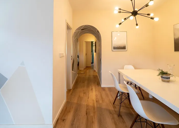 Apartmán 3-zimmer-rueckzugsort Mit Panoramabalkon In Bestlage